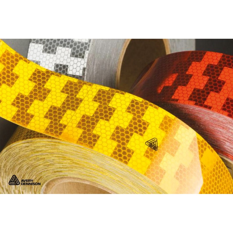 Светлоотразителна лента Avery Dennison V-6700B, бяла  Светлоотразителна лента Avery