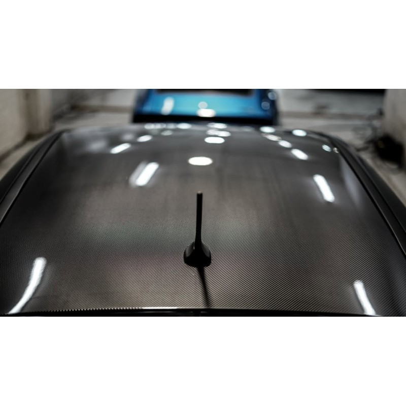 Защитно фолио ултра гланц карбон UPPF Ultra Glossy Carbon, 1.52х15м 