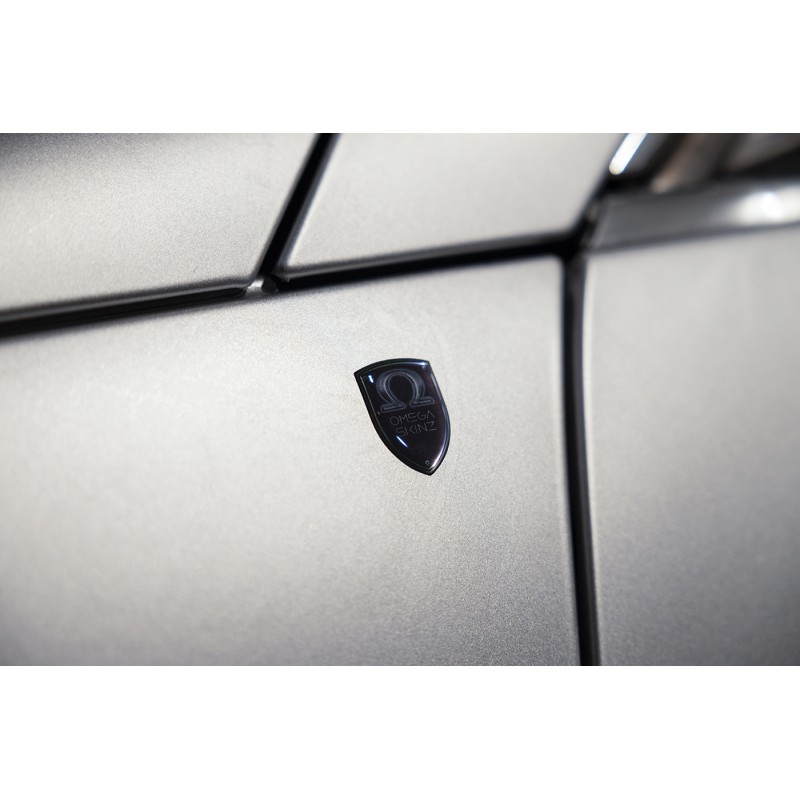 OMEGA SKINZ Wrap Film OS-613 Silver Genius, 1.525 x 20 m