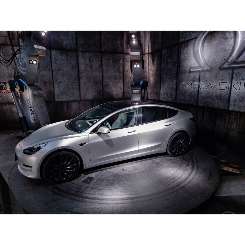 OMEGA SKINZ Wrap Film OS-613 Silver Genius, 1.525 x 20 m