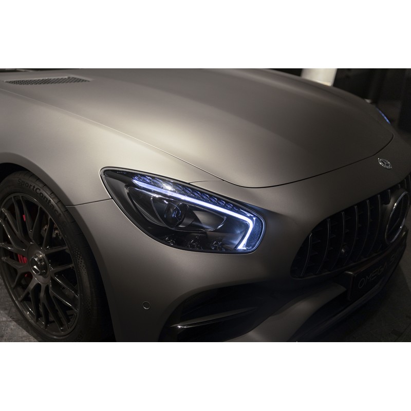OMEGA SKINZ Wrap Film OS-616 Mad Machine, 1.525 x 20 m OMEGA SKINZ Wrap Film OS-616 Mad Machine, 1.525 x 20 m