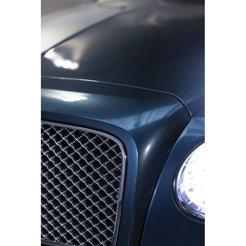 OMEGA SKINZ Wrap Film OS-755 Hail To The King, 1.525 x 20 m OMEGA SKINZ Wrap Film OS-755 Hail To The King, 1.525 x 20 m