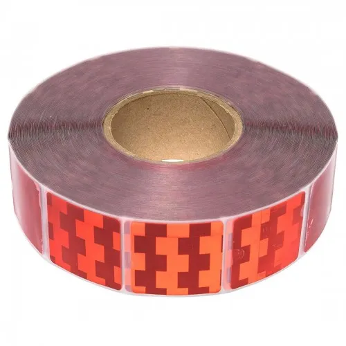 Сегментирана светлоотразителна лента Avery Dennison V-6792 Red,  51mm X 50m, червена